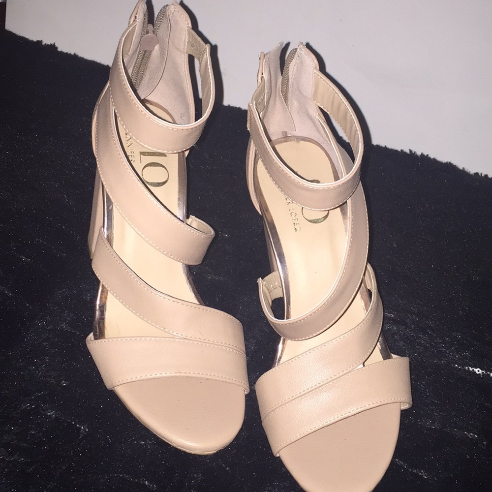 Beige Crossed Heels